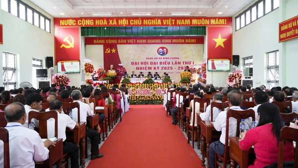 ĐẠI HỘI ĐẠI BIỂU ĐẢNG BỘ XÃ ĐÌNH CƯƠNG LẦN THỨ I, NHIỆM KỲ 2025 - 2030 THÀNH CÔNG TỐT ĐẸP