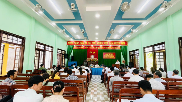 UBND xã Đình Cương tổ chức Hội nghị Sơ kết tình hình phát triển kinh tế - xã hội, quốc phòng - an ninh 09 tháng; triển khai nhiệm vụ 03 tháng cuối năm 2025